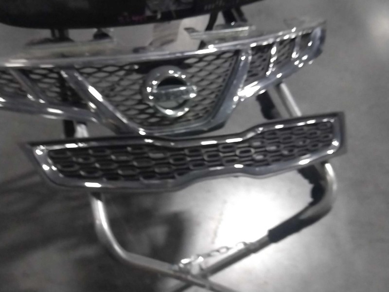 2014 KIA RIO OEM Grille White 4DR Sedan Used 863501W010 128K Miles