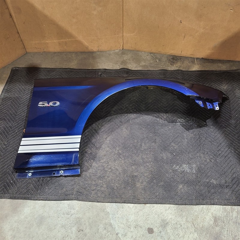 10-14 Mustang GT Coupe Passenger Front Fender Aa7449