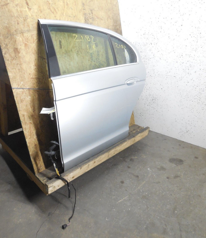 2003-2008 Jaguar S-Type Rear Door Assembly Driver Left LH OEM