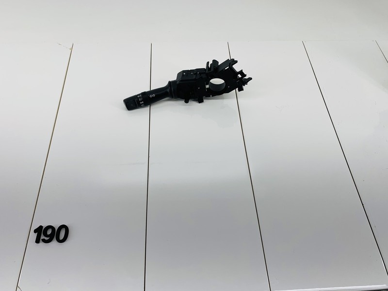 13-17 HYUNDAI VELOSTER STEERING COLUMN TURN SIGNAL SWITCH LEVER & BRACKET OEM