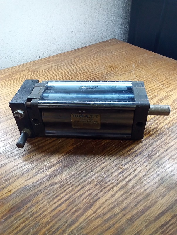 Turn-Act Rotary Actuator S-350-04