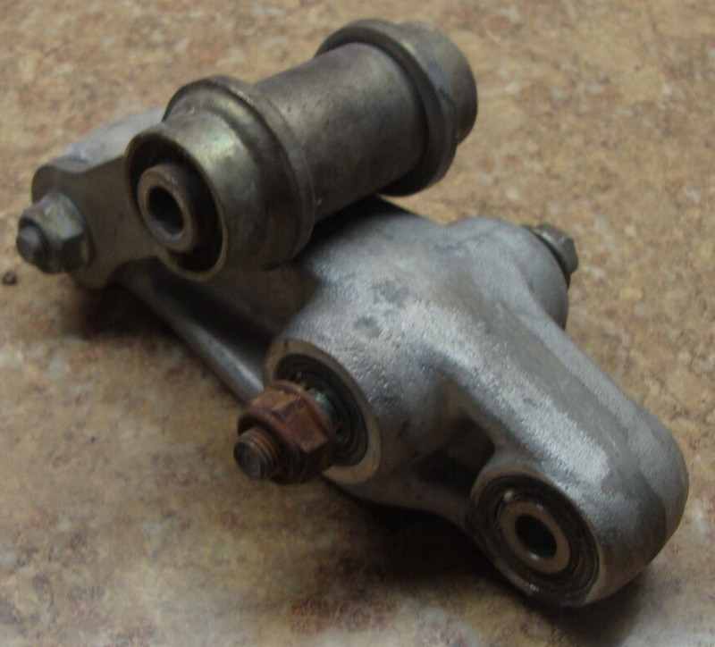 1990 Honda CBR600 F CBR 600 600F CBR600F Rear Center Uni Shock Linkage Back L10