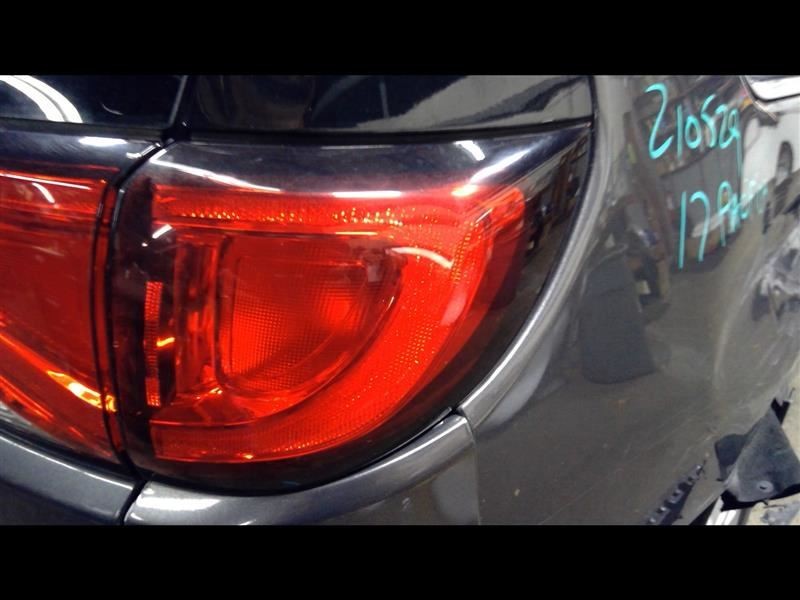 Passenger Tail Light Incandescent Lamps Fits 2017 PACIFICA 785115
