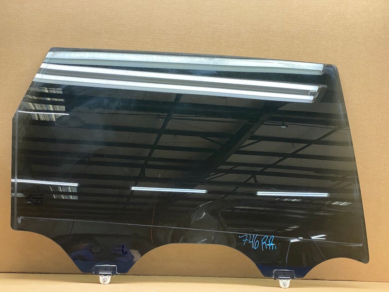 2016-2020 INFINITI QX60 REAR RIGHT PASSENGER SIDE DOOR WINDOW GLASS OEM LOT746