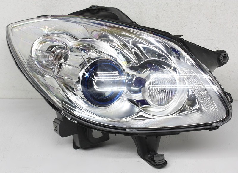OEM Right Passenger Side HID Headlamp For Buick Enclave 22777956