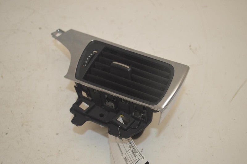 2013-2015 AUDI S7 DASHBOARD LEFT DRIVER SIDE OUTER HEATER AIR VENT OEM