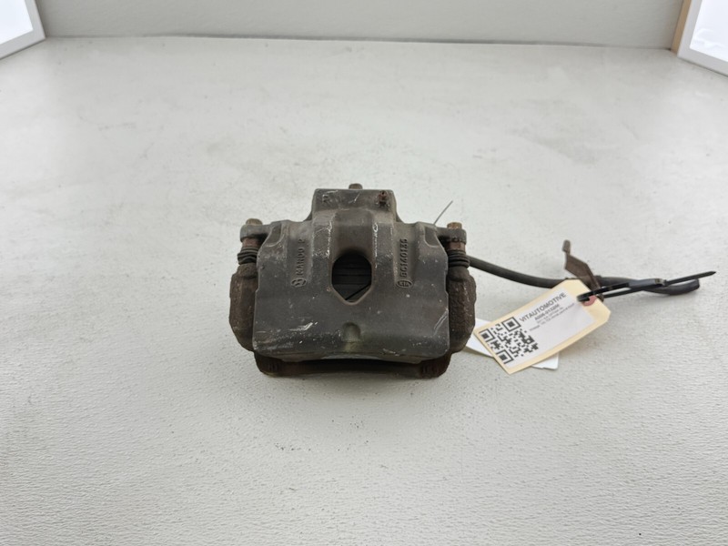 2011 - 2015 Kia Optima Front Brake Caliper Assembly Right Passenger Side OEM
