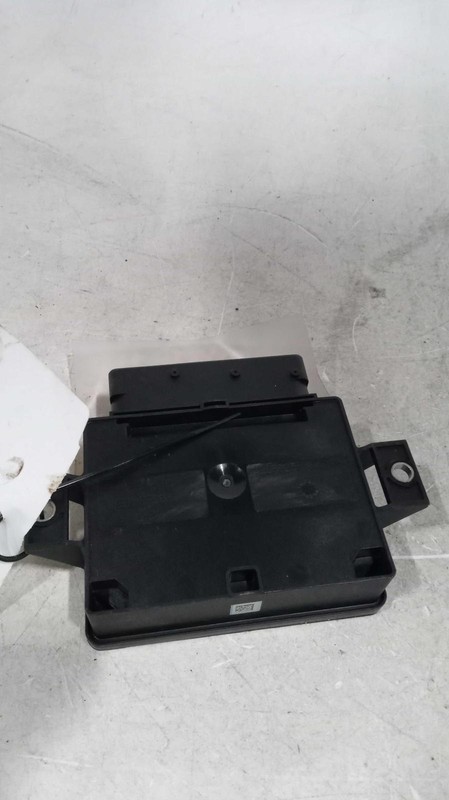 Used Air Bag Module fits: 2022 Nissan Rogue sport Air Bag center console Grade A