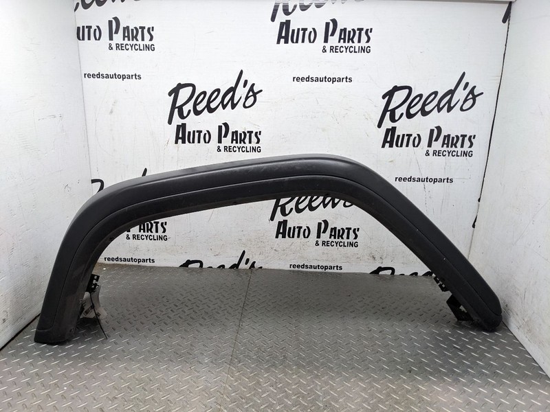 OEM 2018-2021 Jeep Wrangler Rear Left Wheel Arch Fender Flare Molding OE 1193532