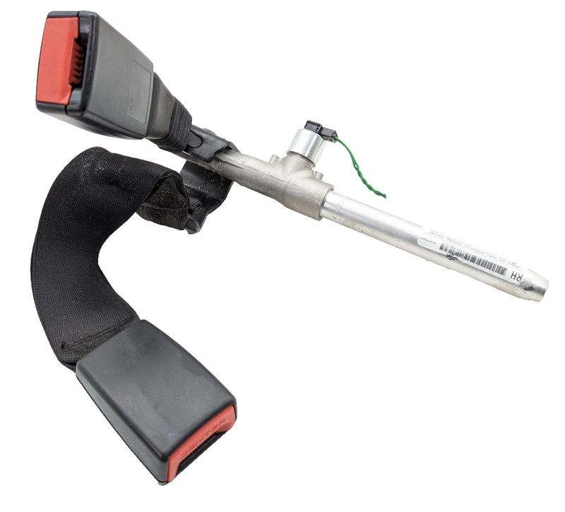 BMW 2006 -2010 3 Series REAR RIGHT and CENTER SEAT BELT BUCKLE RECEIVER