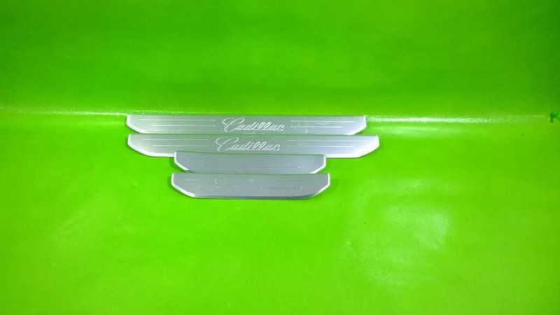 13 14 XTS DOOR SCUFF SILL PLATESET OF 4OEM 4073-34