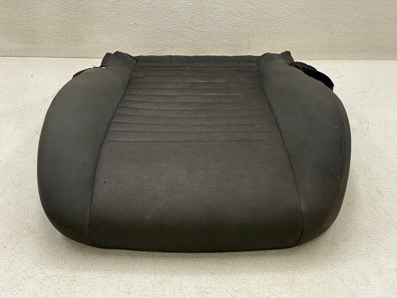 2011-2014 DODGE CHALLEGNGER SXT FRONT RIGHT SIDE LOWER SEAT CUSHION OEM LOT767