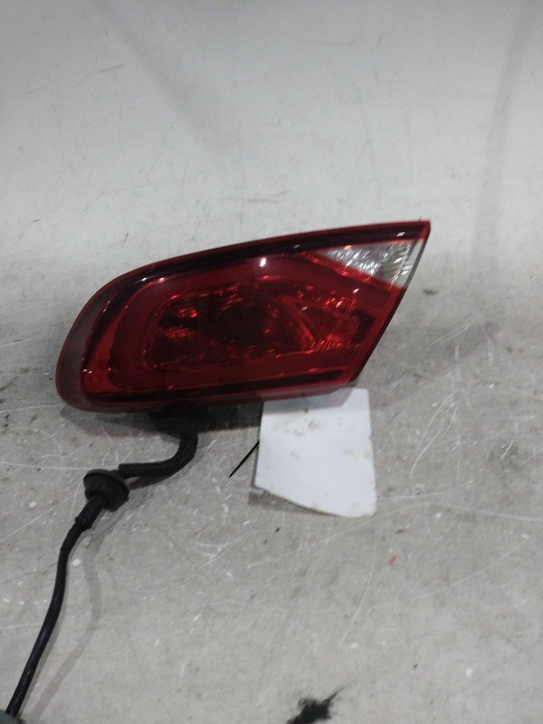 2016 Chrysler 200 Right Tail Light Assembly OEM 617005 Used 129K Miles