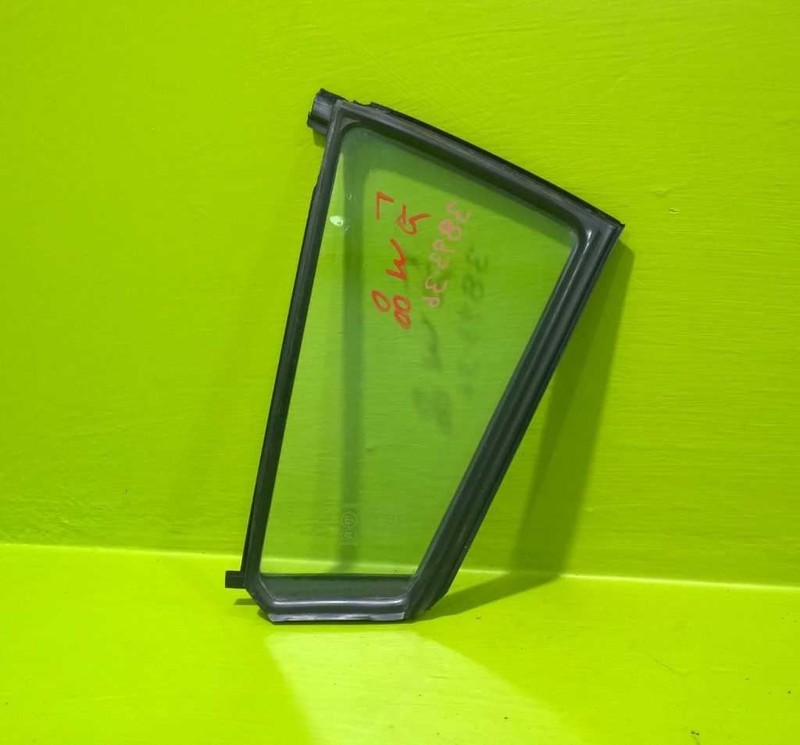 04 05 06 07 08 09 MAZDA 3 DRIVER LEFT REAR VENT GLASS OEM 3893-36