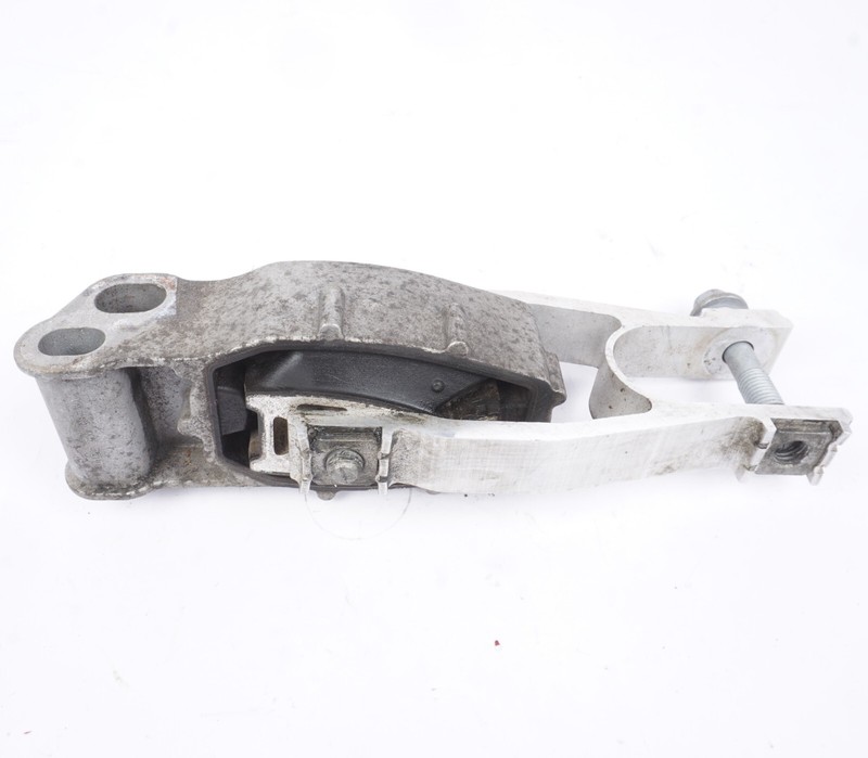 2021 - 2022 POLESTAR 2 FRONT ENGINE MOTOR MOUNT BRACKET 31686299 OEM