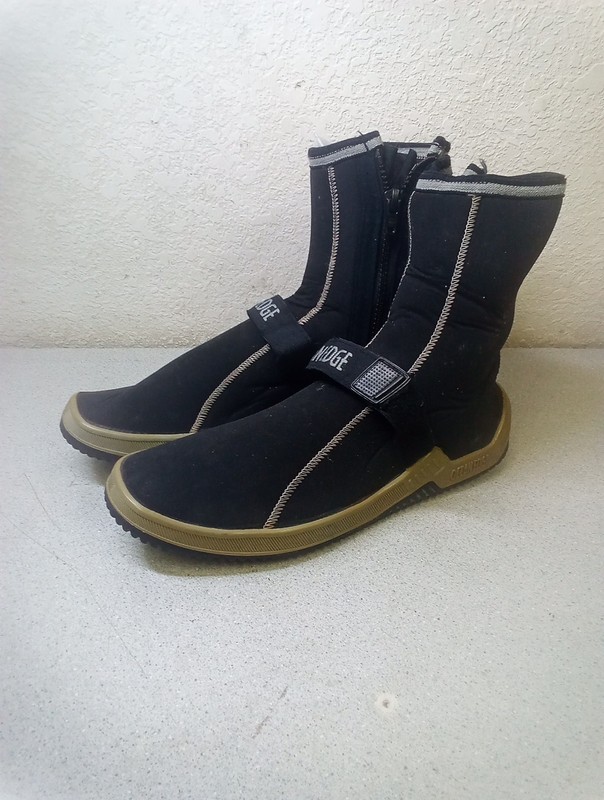 OceanEdge Men's Scuba Boots 11M