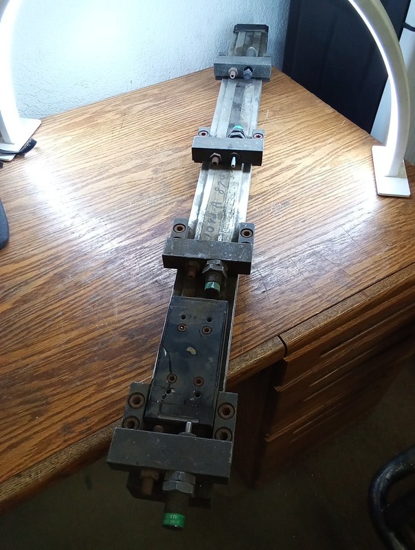 Parker SRL2-M00-40B-3000 Linear Pneumatic Cylinder