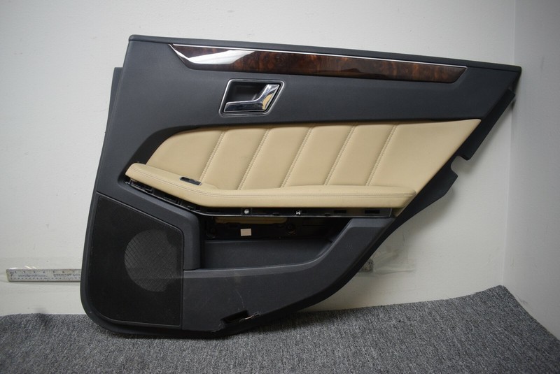 2011 MERCEDES BENZ E CLASS REAR RIGHT SIDE INTERIOR DOOR FACTORY OEM