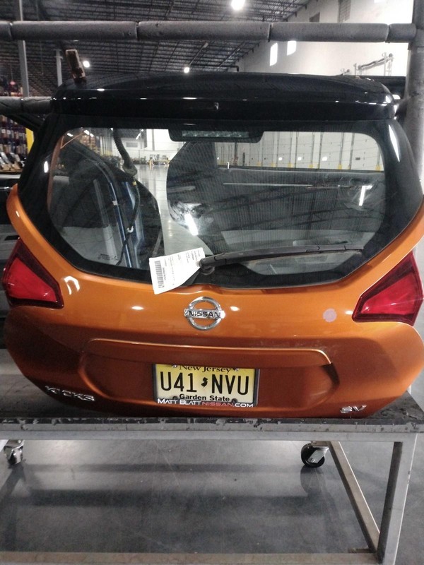 2020 Nissan Kicks OEM Used Tailgate Orange 4DR SUV 50000 Miles NJ25-21057