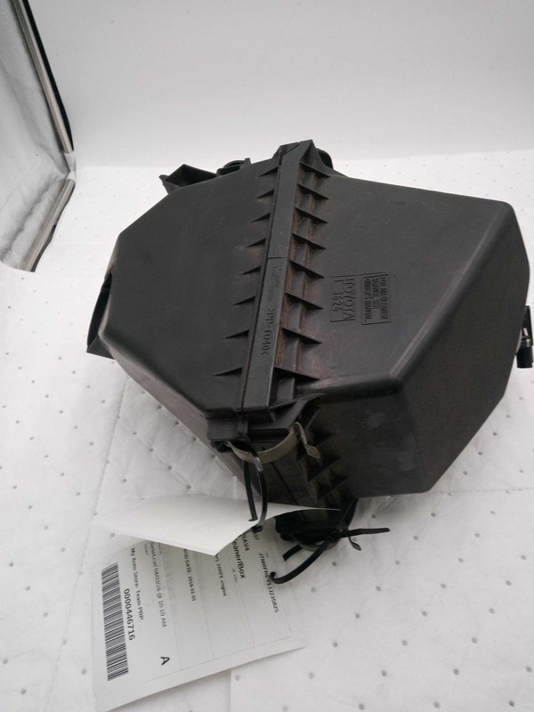 2018 Toyota RAV4 Air Cleaner Assembly OEM Silver 2.5L 82K Miles NJ25-27437