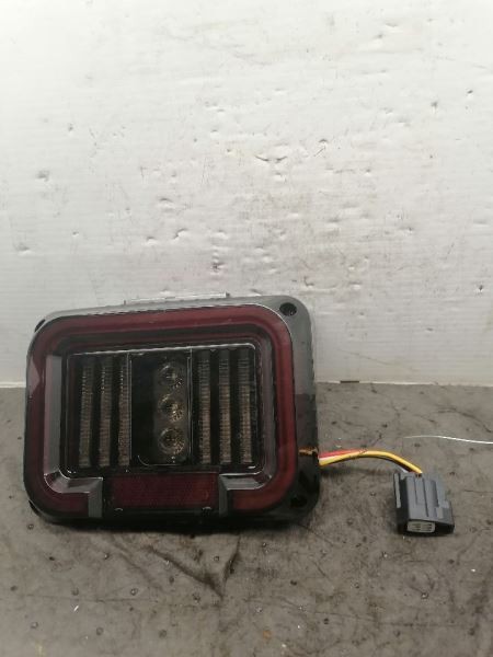 Driver Tail Light VIN W 6th Digit Jk Body Fits 07-18 WRANGLER 785914
