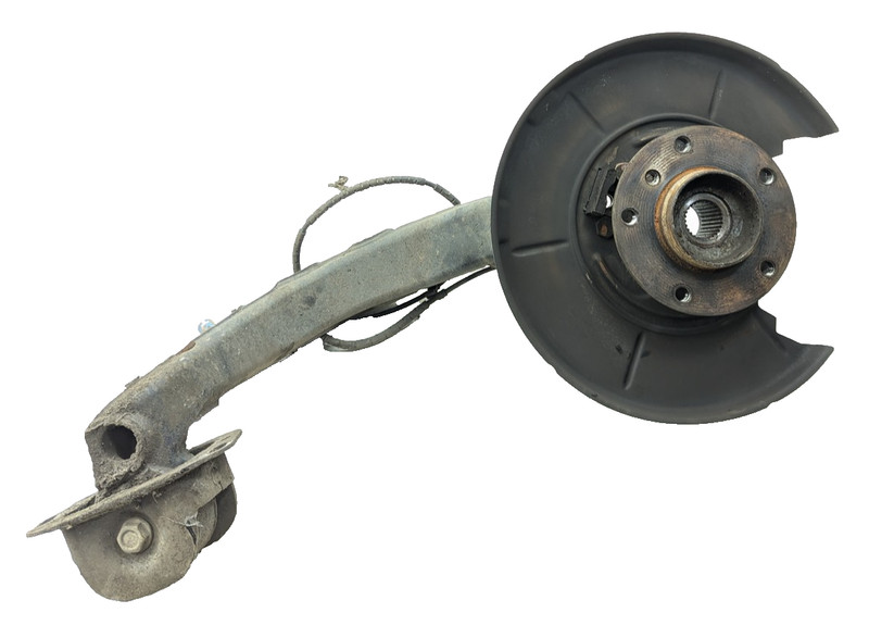 2004-2006 BMW 325CI 330CI COUPE REAR RIGHT SPINDLE HUB