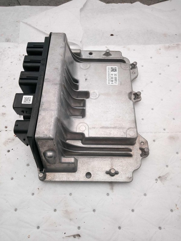 Used Engine Control Module (ECM) fits: 2018 Mini Countryman Electronic Control M