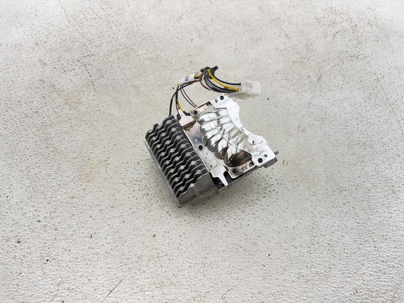 24-25 BUICK ENCORE GX FRONT RIGHT HEADLIGHT LENSE BALLAST CONTROL MODULE OEM