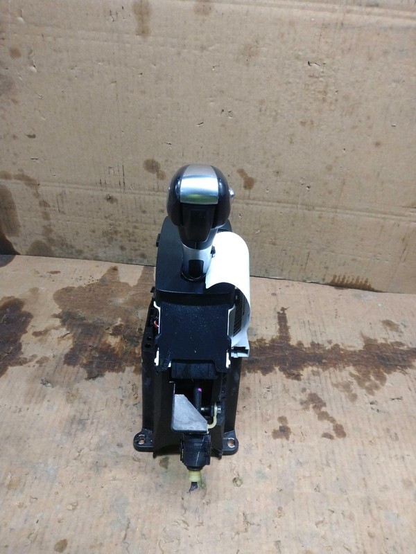 Used Automatic Transmission Shift Lever Assembly fits: 2020 Ford EcosportGrade