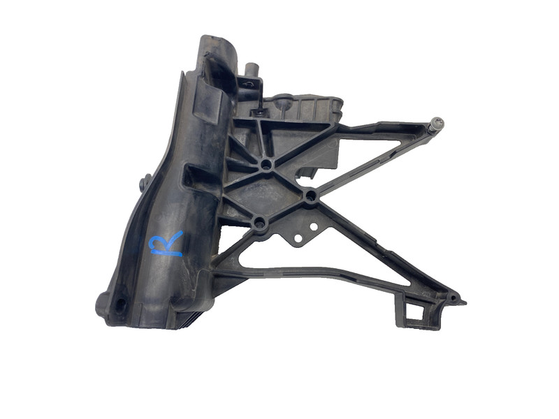 17-20 MERCEDES E400 E450 W213 FRONT RIGHT RADIATOR BRACKET SUPPORT OEM #A0.60