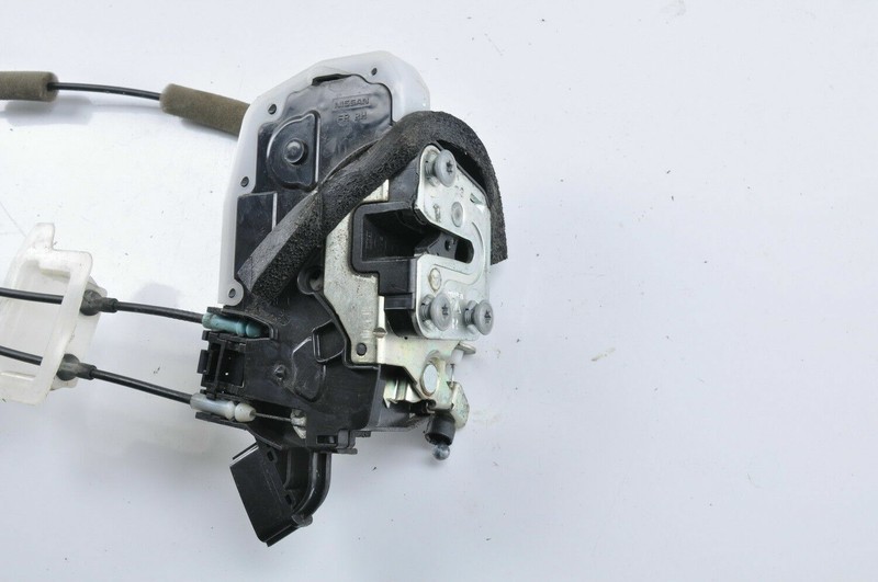 NISSAN ALTIMA COUPE Front Right RH Door Lock Latch Actuator OEM 2008 - 2013