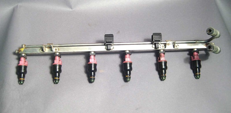 BMW E36 M52 S52 Fuel Rail w Injectors 1996-2000 OEM USED Z3