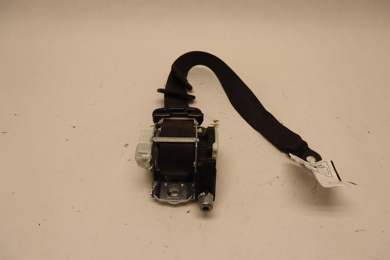 2014-2020 DODGE GRAND CARAVAN FRONT LEFT DRIVER SIDE SEAT BELT OEM