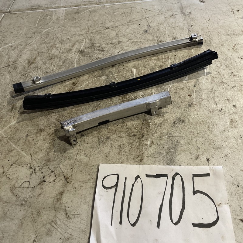 95-00 LEXUS LS400 SET OF 3 REAR LEFT DOOR GLASS WINDOW RAIL GUIDE OEM