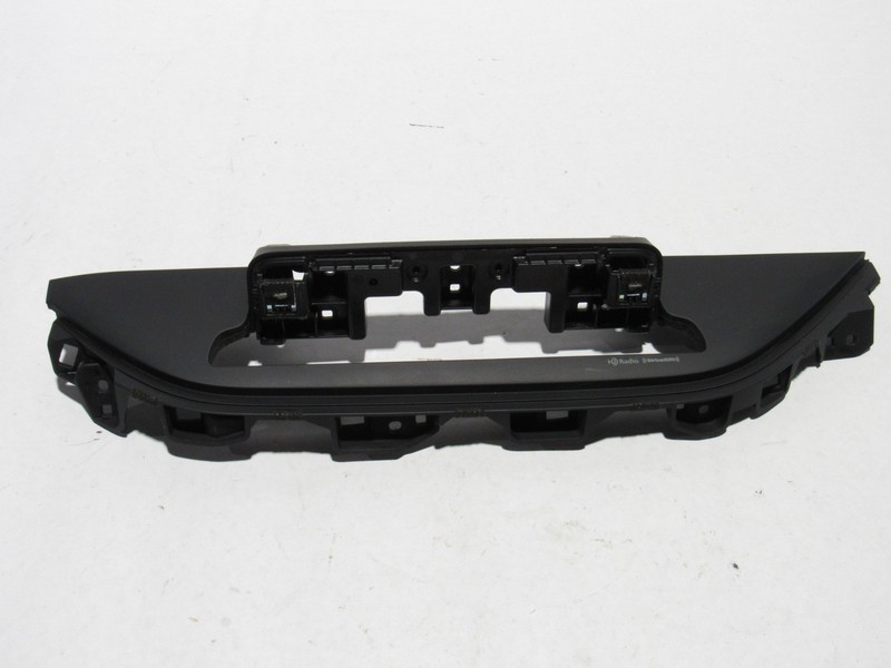 Kia Stinger GT1 2019 Dash Center Under Display Navigation Cover Trim 18-23 |