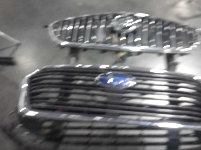 2020 Subaru Ascent Grille OEM Grey 4DR SUV 91121XC00A 73K Miles