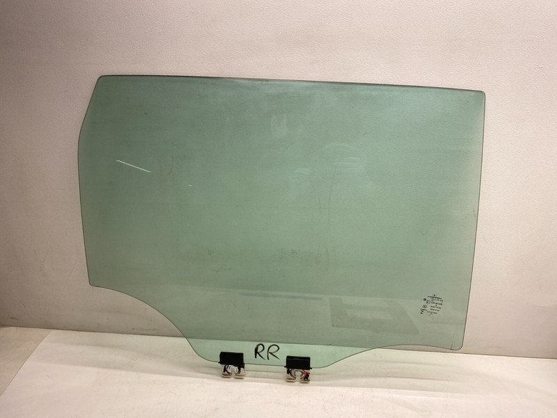 2014-2018 JEEP CHEROKEE RIGHT REAR DOOR WINDOW GLASS NONE TINTED OEM