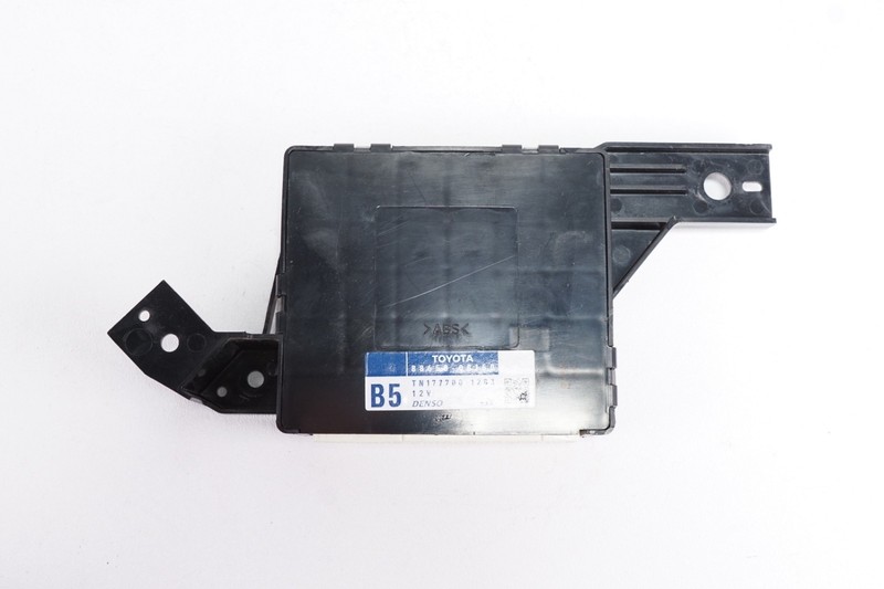 TOYOTA SIENNA Climate Control A/C Amplifier Control Module OEM 2011 - 2014