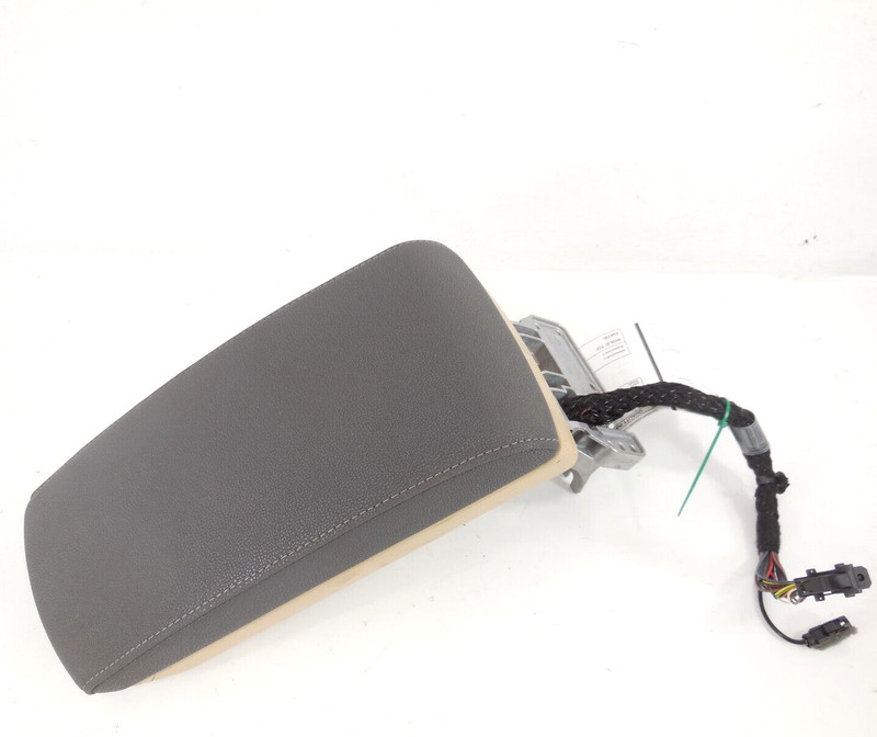 2004 04 BMW X3 Center Console Arm Rest Lid Cover OEM