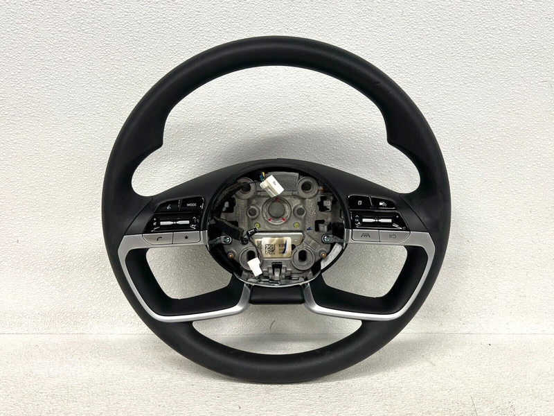 ⭐22-24 HYUNDAI SANTA CRUZ STEERING BLACK LEATHER WHEEL W/ SWITCHES OEM LOT2548
