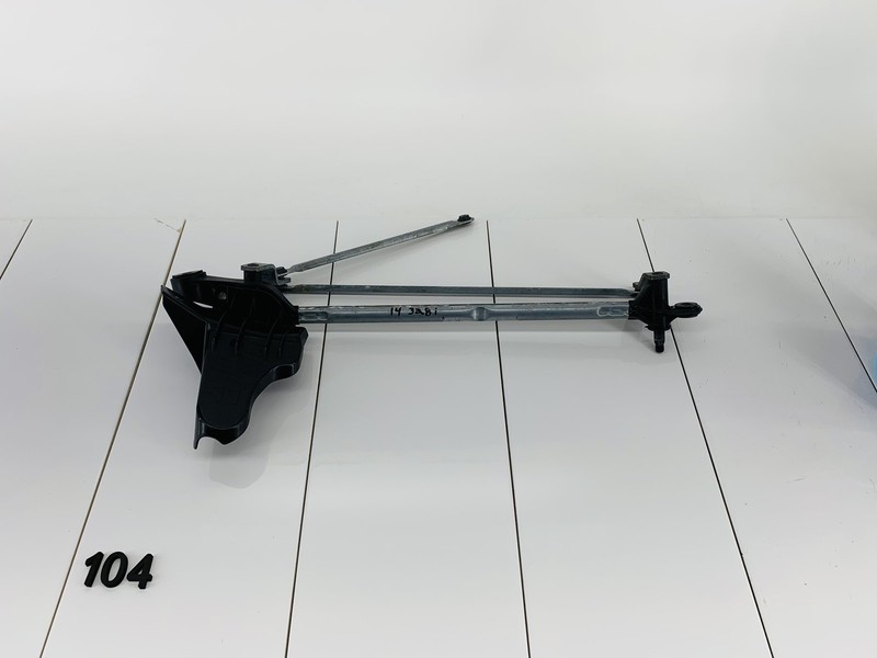 12-16 BMW 328I F30 FRONT WINDSHIELD WIPER WASHER TRANSMISSION LINKAGE OEM
