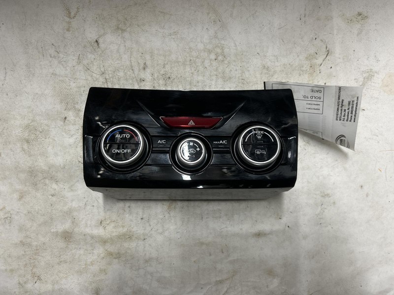 2019 SUBARU FORESTER Heat AC Controller 72311SJ450 OEM 19
