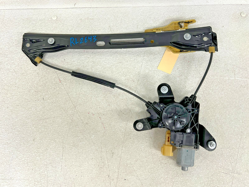 ⭐2013-2020 LINCOLN MKZ REAR LEFT SIDE DOOR WINDOW REGULATOR W/MOTOR OEM LOT2643