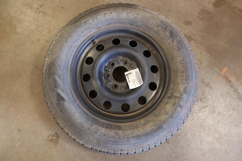 2011-2016 FORD F150 SPARE WHEEL TIRE PIRELLI 255/70 112H R18 OEM