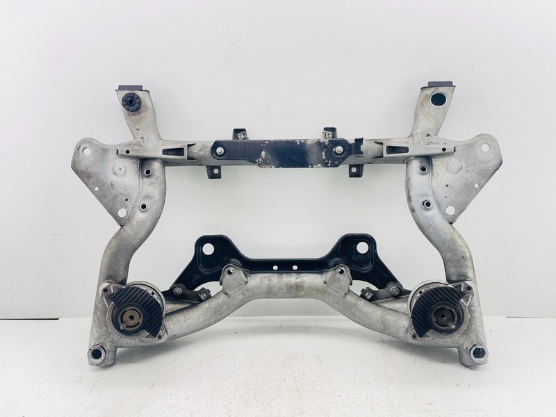 08-11 Mercedes W204 C300 E350 Front Subframe Engine Crossmember OEM