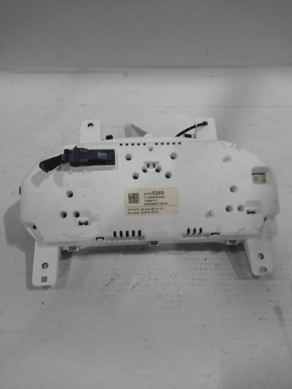 2014 Chevrolet Impala Speedometer Gauge Blue OEM 23143830 121K Miles