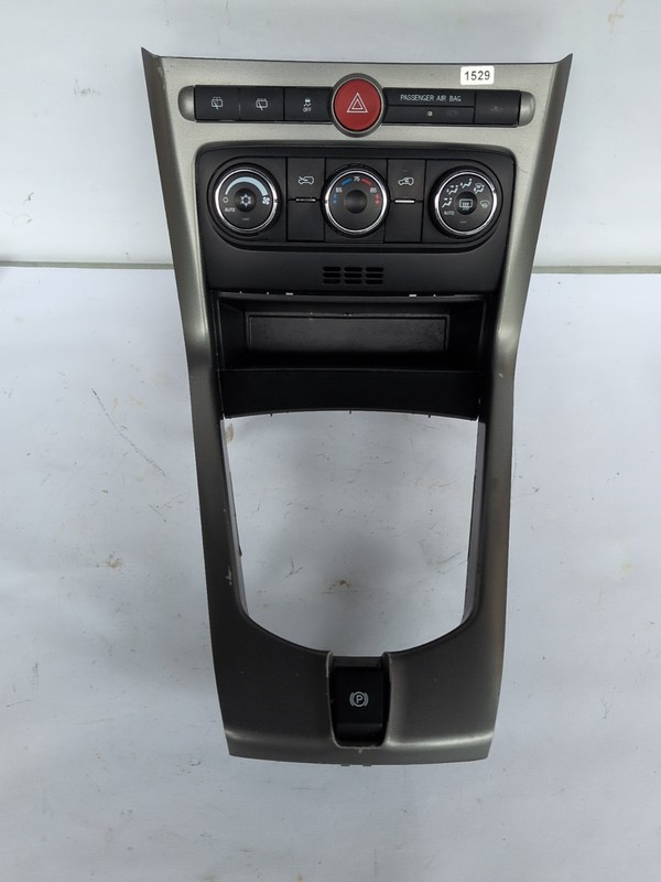12-15 Chevy Captiva Climate Radio Center Dash Panel Console Gear Shifter bezel