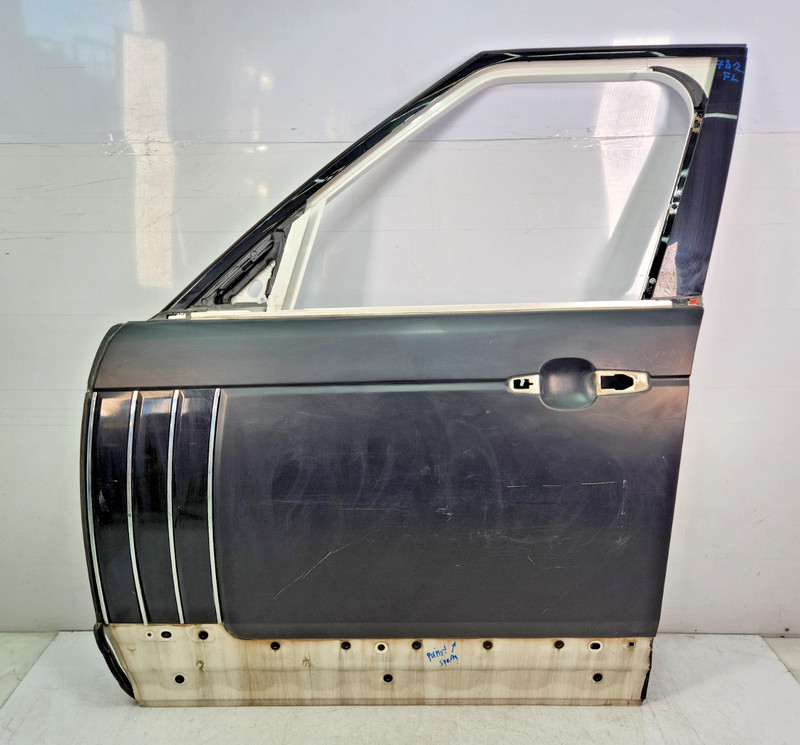 ✅ 13-22 OEM Range Rover L405 Front Left Driver Door Shell Panel Black LRC926*