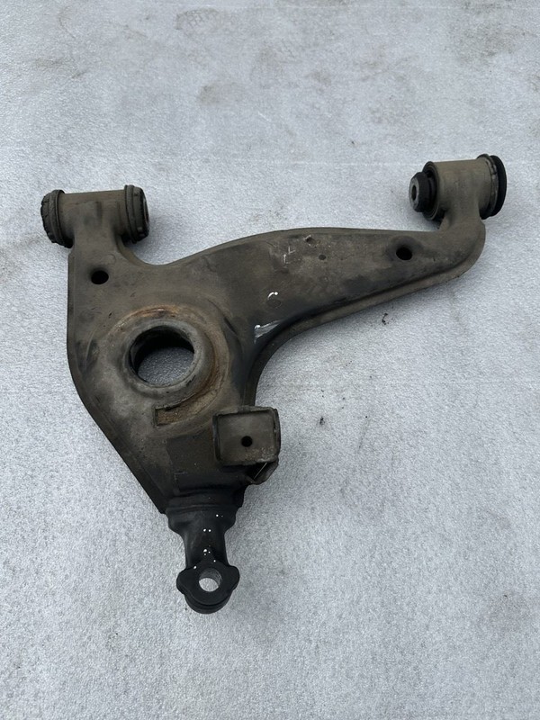 1994-1999 MERCEDES S500 S600 S420 W140 LEFT FRONT LOWER CONTROL ARM 1403307007