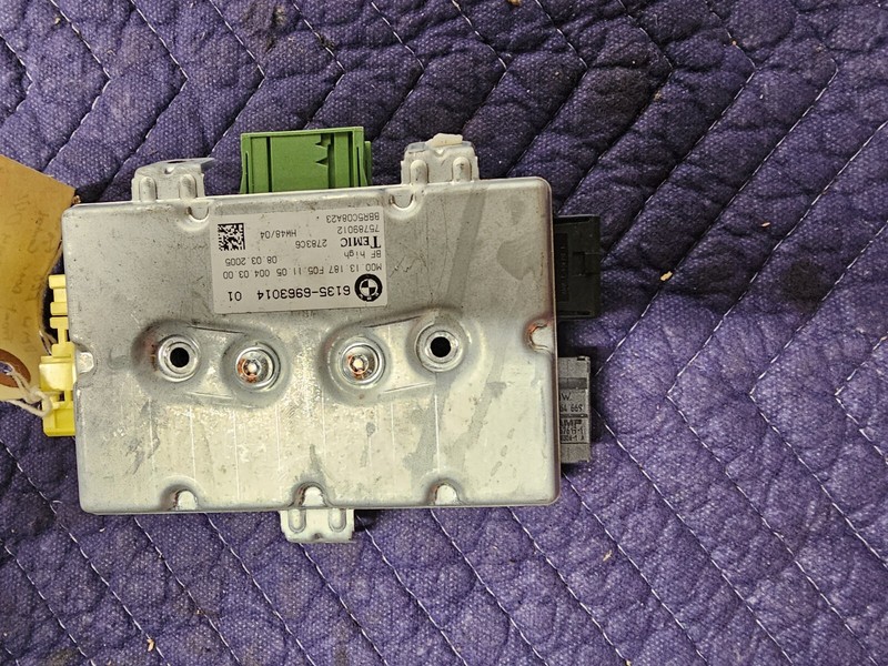 03-04 BMW 525i E60 E61 Front Right Passenger Side Door Control Module OEM